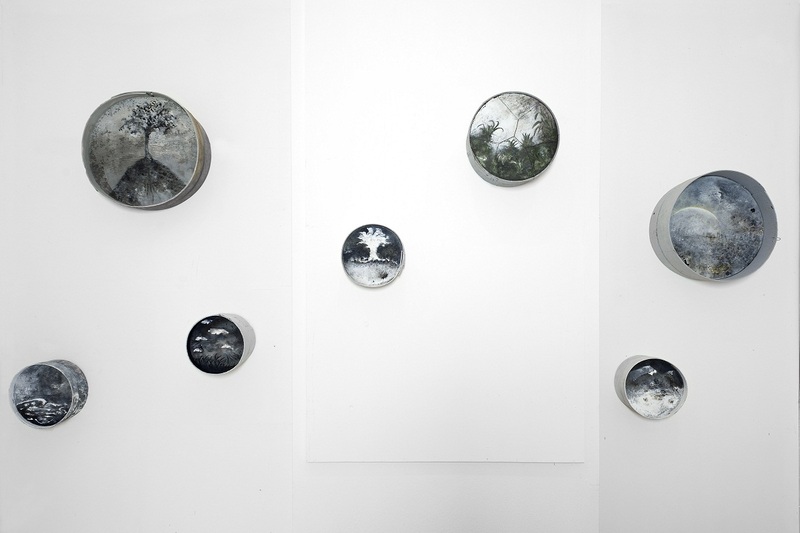 「I fiori e il sogno文字是種子 鮮花於夢境中綻放」
展期:2016. 4. 16 -2016.5.21
開放時間: 週二至週六9:00 – 18:00
地點:Bluerider ART 藍騎士藝術空間 (台北市大安區仁愛路四段25-1號9樓)
